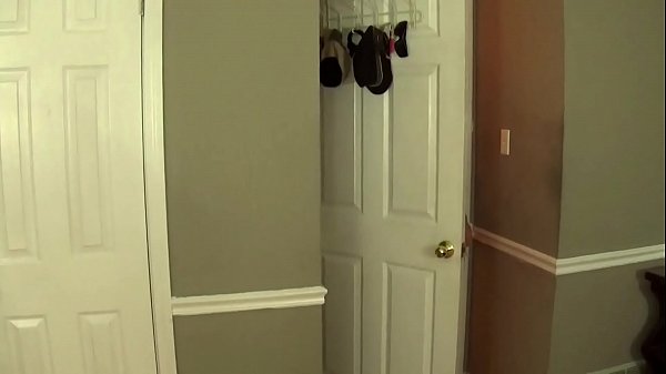 Play MP4 - Fembot Maid Gives Blowjob and Gets Big Facial