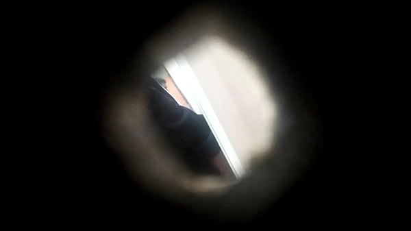 Spy in Mc Donald&acute_s toilet