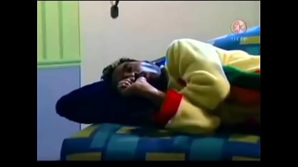 Nonton Mientras M&aacute;s Aplausos M&aacute;s Peluche thumbnail