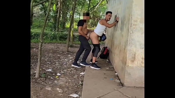 Empinei A Bunda Na Trilha De Pega&ccedil;a&otilde; E Deixe Desconhecifos Foder thumbnail