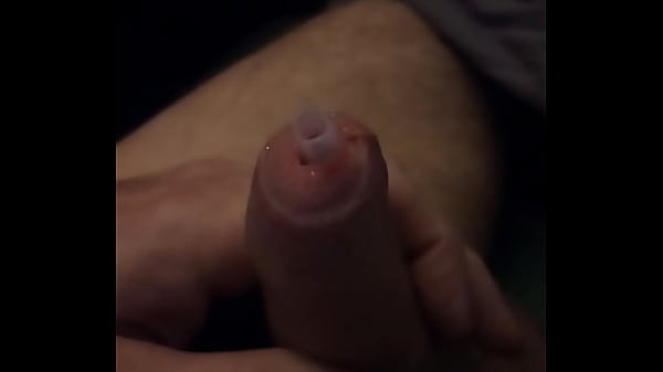 Play MP4 - Urethra dilated with pen
