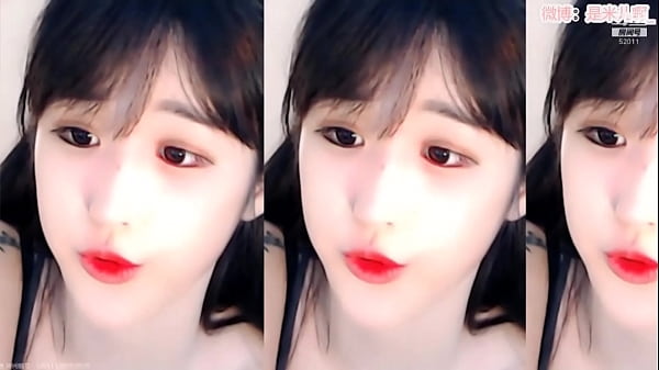 Play MP4 - G&aacute;i Trung Quốc nhảy quay trở lại khi&ecirc;u kh&iacute;ch anh em