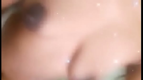 Nonton Honey Bun Tease thumbnail