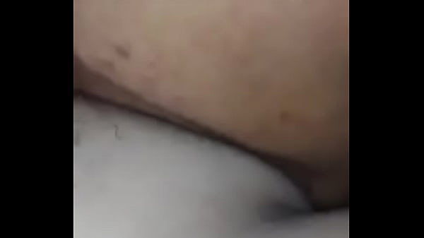 Neg&atilde;o viciado em buceta molhada 