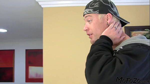 Play MP4 - MOFOZO&period;com - Blonde Amateur Gets A Creampie From The Photographer