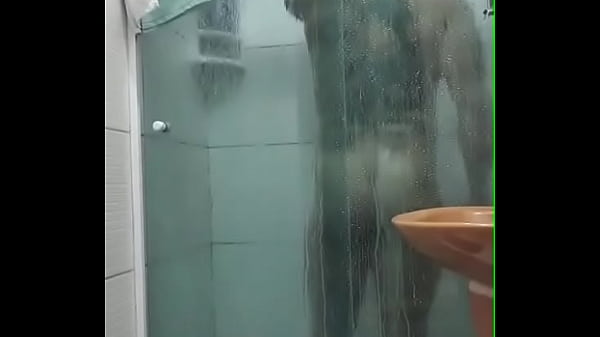 Fui flagrado tomando banho Gostam