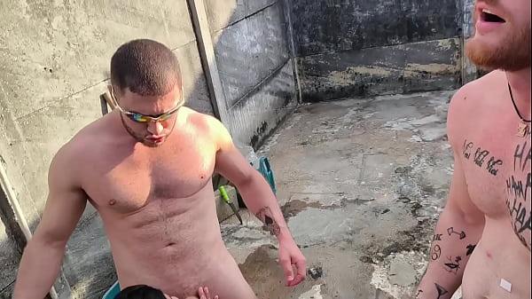 Play MP4 - Os pedreiros fodendo o casal no pelo