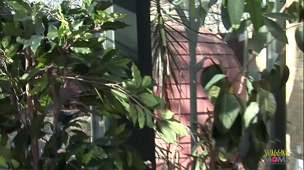 Play MP4 - Trying to steal the formula ends with the brunette milf with natural boobs passionately riding in reverse cowgirl