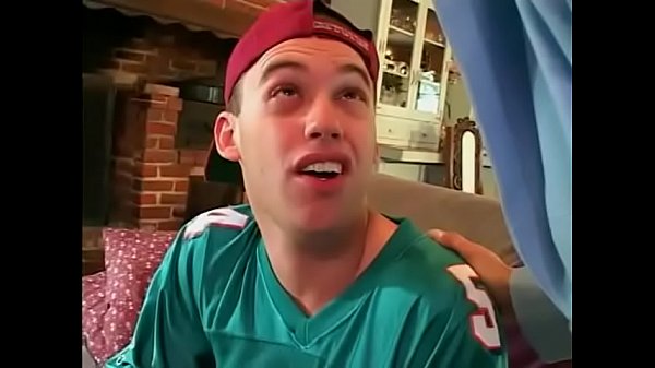 Play MP4 - Erstmal sch&ouml;n die Lehrerin gefickt