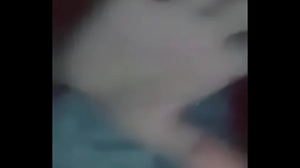 Sobrina revela lo que trae detras del pantalon por dinero 