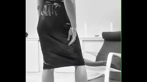 Pour le striptease int&eacute;gral abonne toi