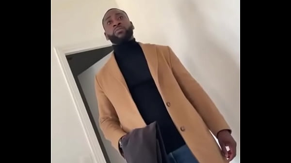 Mon Marie m'_a pris sur le lit