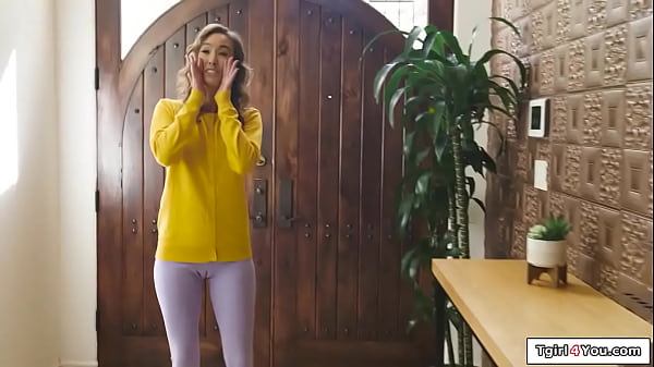 Asian assistant masturbates to big tits trans Jade Venus taking a bath.The tgirl licks her cunt n the milf sucks her cock.The ts fucks her and squirts 