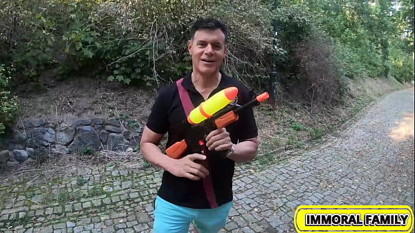 Super soakers easter tradition seduces huge ass hottie alexis crystal &ndash; immoral family 4k 