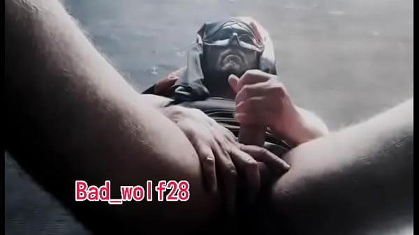 Play MP4 - الرجل الأعزب لديه رغبة قوية في الاستمتاع بجسده والتأمل في عجائب المتعة الجنسية bad wolf28