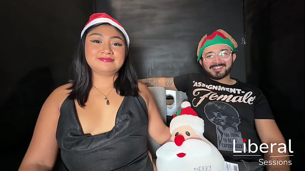 Esposa caliente es follada por el mejor amigo de su esposo en glory hole 