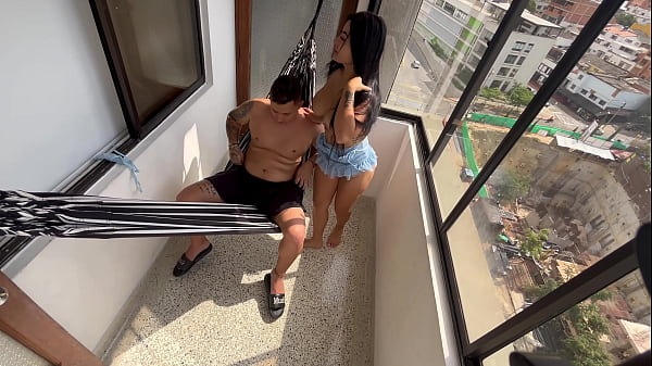 Follada hardcore_en el balcón demi casaALEJANDRA PALACIOS PARTE 1