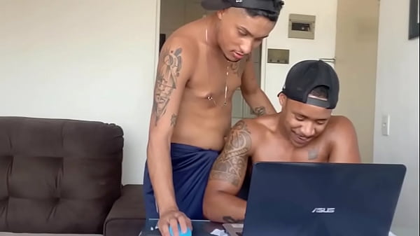 Sexo Entre Amigos thumbnail