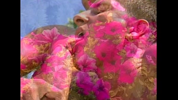 Play MP4 - Pacific Sun - Swim Team 02 - scene 2 - extract 1