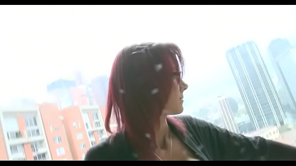 Nonton Playgirl Lets Her Feet Talk thumbnail