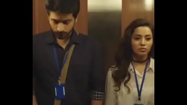 Hot BollywoodSex Scene And Kissing On Lift