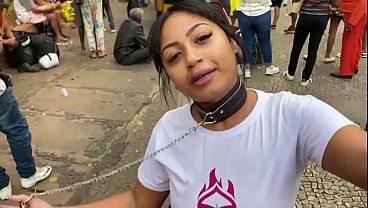 Passeando Garotas Coleiras No Centro De Sao Paulo / Mulheres Na Coleira Em Exibicionismo Na Rua / Gostosas De Coleira Na Rua thumbnail