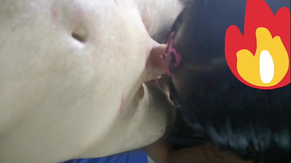 Play MP4 - sexo oral  vide&iacute;to  casero despues de llegar a casa