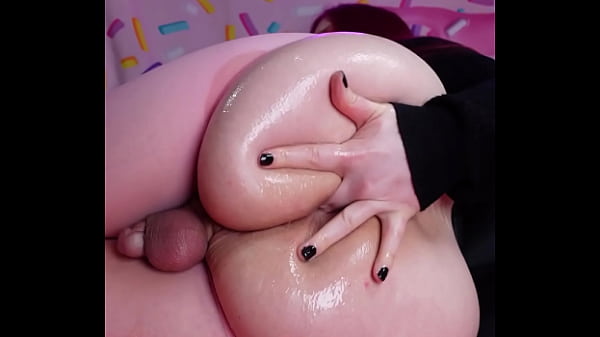 Play MP4 - Big BBW Tgirl Ass