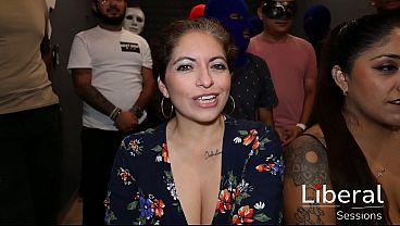 Hotwifes Tienen Una Orgia Con 12 Singles thumbnail