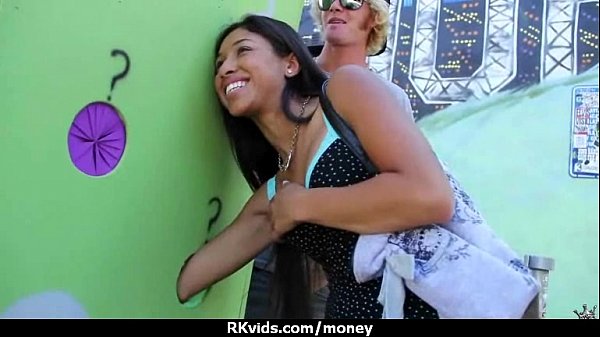 Amateur cutiepaying_the rent21