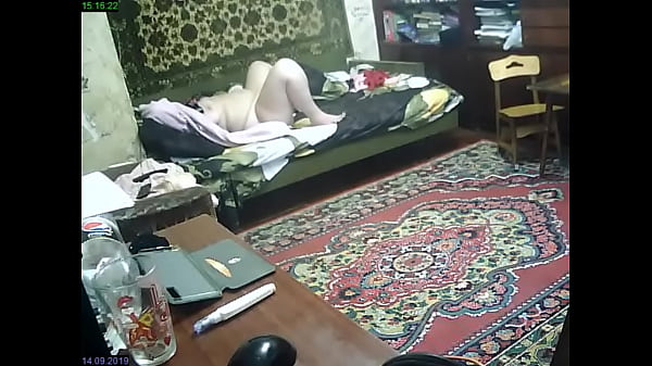 Выебал пизду шлюшки 