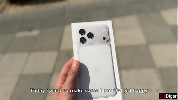 Public agent pickup beauty agrees to cumwalk for a new iphone