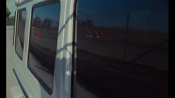 Nonton Volando Remix thumbnail