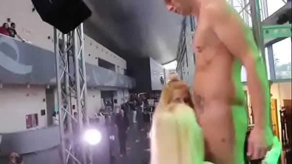 capitanoeric_gabrielaflores belindarubio on stage