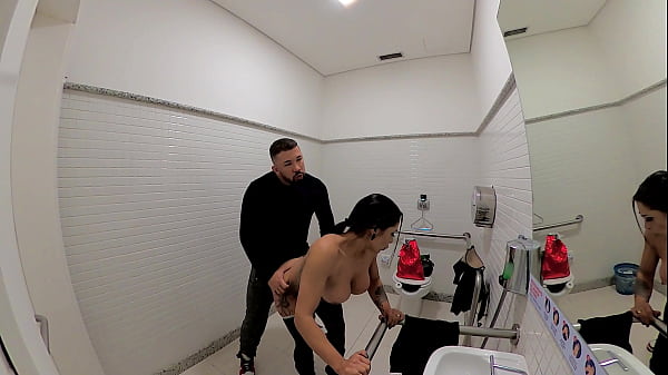 Play MP4 - Garota Cosplay de Jade Mortal Kombat fazendo sexo dentro do banheiro no Halloween - Mr Matusalem