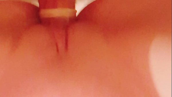 Ass brunette gicl&eacute; explosive 