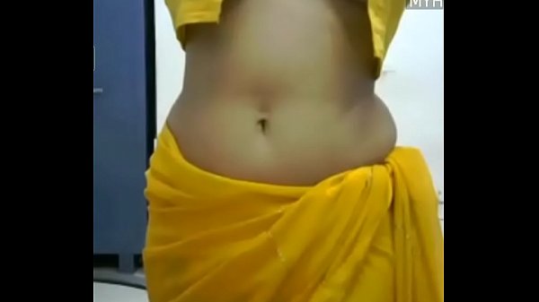 SexyIndian_girl dancing topless erotic moves and boobs showin saree myhotporn com