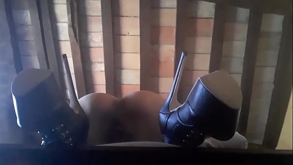 Laura On Hee 2021 bound on a table and roughly fucked