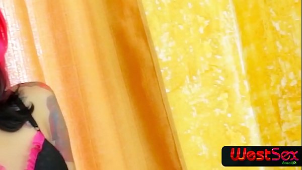 Play MP4 - a mina do cabelo rosa sabe dar a buceta milla spook ed j&period;