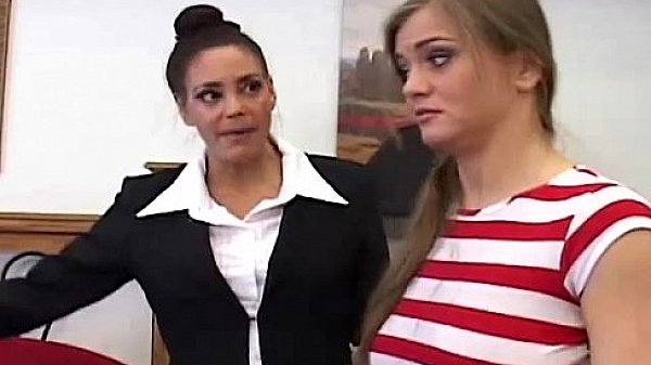 Catfight with two hot broads 