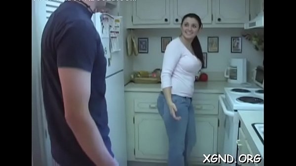 Sultry brunette diva dana fucks and deepthroats 