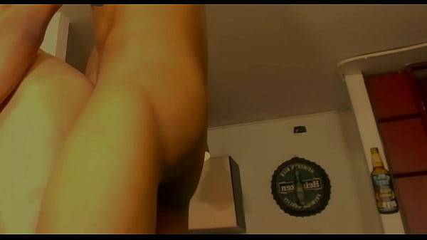 Play MP4 - Cachando con soldado vergon en su casa