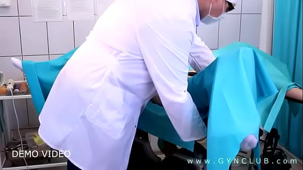 Play MP4 - Lustful doctor on gyno exam