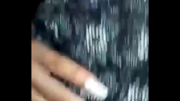 Neg&atilde;o caindo de boca 