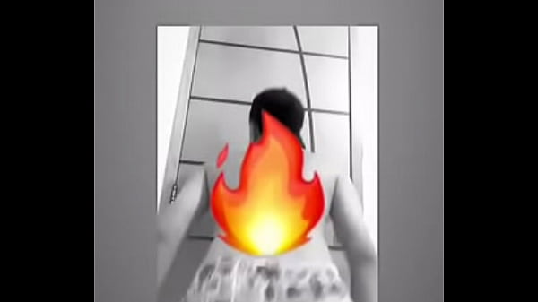 Novinho safado dan&ccedil_ando no Instagram rebolando muito