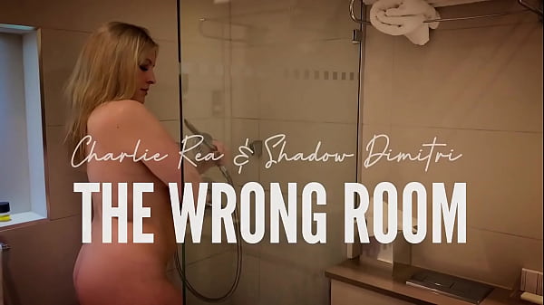 Nonton Charlie Rae Takes Every Inch Of Dimitri's Black Cock! thumbnail