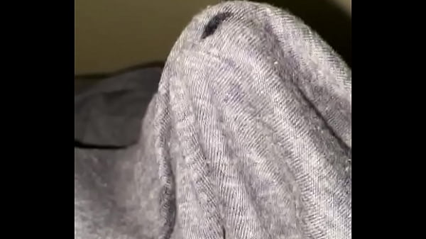 My cock needs some juicy ass 