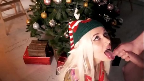 Nonton Gatinha Loira Rebolando thumbnail