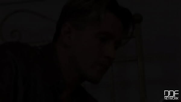 Nonton On-call Blowjob Girl! thumbnail