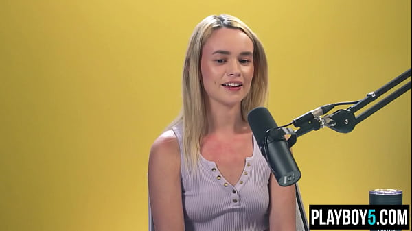 Play MP4 - HOT teen Khloe Kingsley hairy pussy masturbation for Playboy